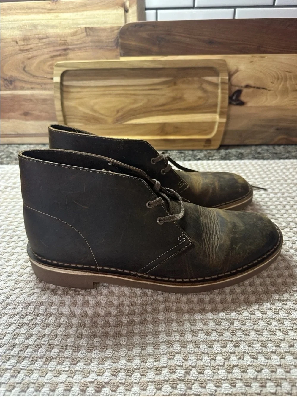 Clarks Men’s Brown Leather Shepton Chukka Ankle Boots Lace-Up Round Toe US 8.5 M